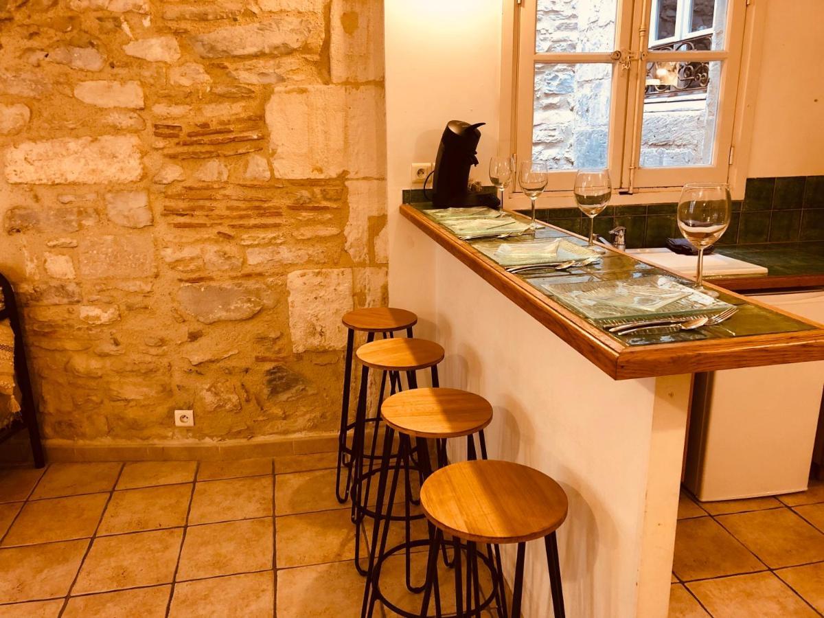 Le Moka Charmant Appartement Au Coeur De Ville Nîmes Kültér fotó